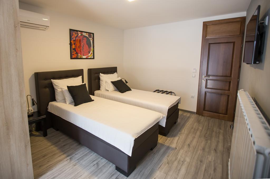 Heartland City B&B Тузла Экстерьер фото