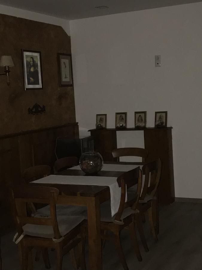 Heartland City B&B Тузла Экстерьер фото